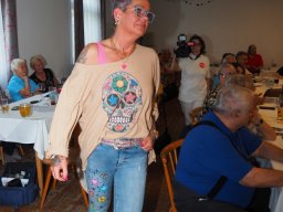 Künstler helfen Kinder - Mit Musik zur Menschlichkeit